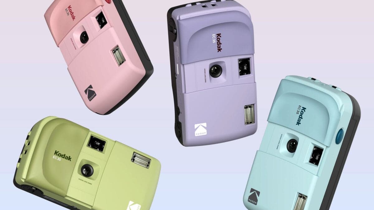 Kodak’s New Point-And-Shoot Is a Real Disposable Replacement - Gizmodo