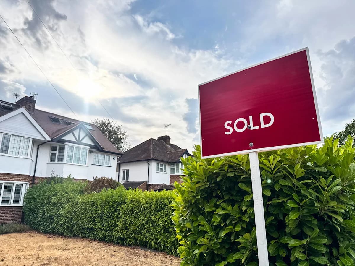 Something shifted in the housing market, and sellers felt it first - Yahoo Finance
